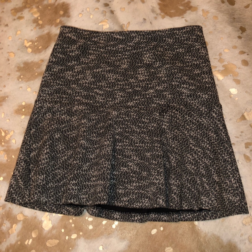 Loft skirt